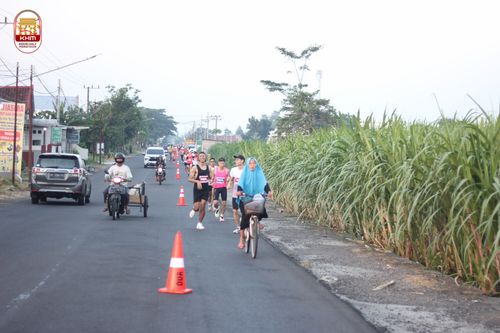 Race photo from Kediri Half Marathon 2024