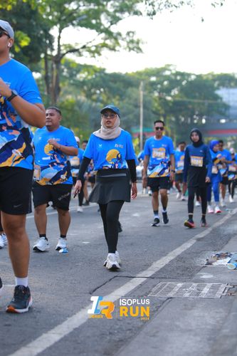 Race photo from Isoplus Run 2024 Surabaya