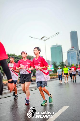 Race photo from Smartfren Run 2024