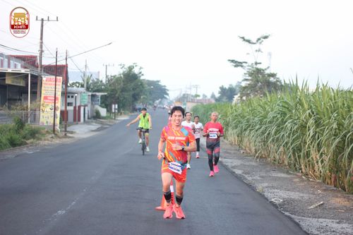 Race photo from Kediri Half Marathon 2024