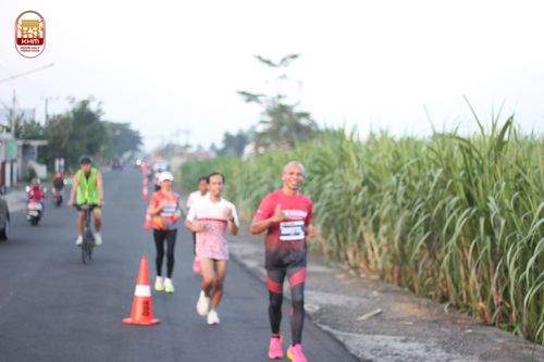 Race photo from Kediri Half Marathon 2024