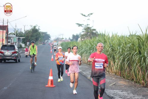 Race photo from Kediri Half Marathon 2024