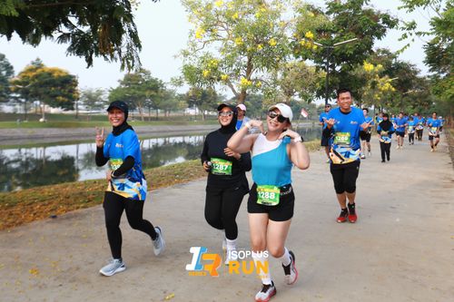 Race photo from ISOPlus Run 2024 Jakarta