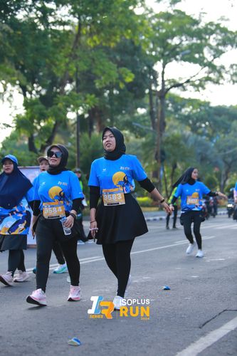 Race photo from Isoplus Run 2024 Surabaya