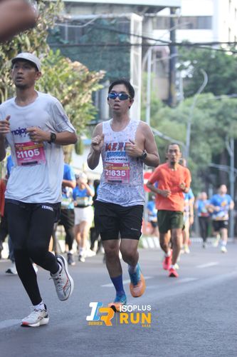 Race photo from Isoplus Run 2024 Surabaya