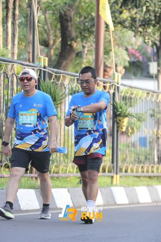 Race photo from Isoplus Run 2024 Surabaya