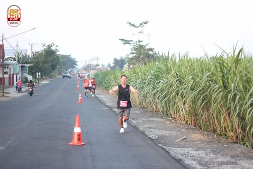 Race photo from Kediri Half Marathon 2024