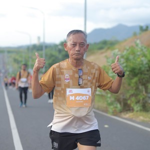 Race photo from KEDIRI HALF MARATHON 2026