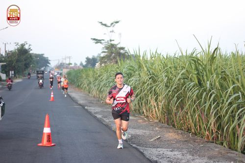 Race photo from Kediri Half Marathon 2024