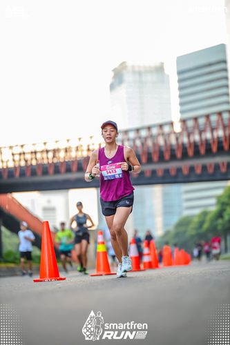 Race photo from Smartfren Run 2025 