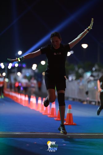 Race photo from PIK NITE RUN 2025