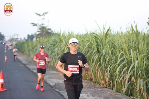 Race photo from Kediri Half Marathon 2024