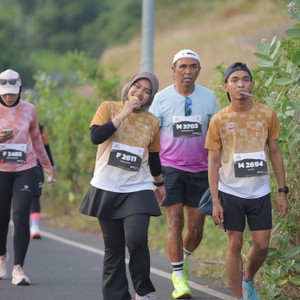 Race photo from KEDIRI HALF MARATHON 2026