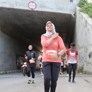 Race photo from KEDIRI HALF MARATHON 2026