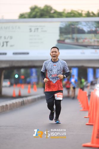 Race photo from SURABAYA ISOPLUS MARATHON 2025