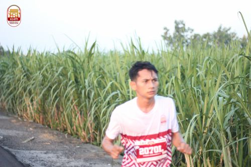 Race photo from Kediri Half Marathon 2024