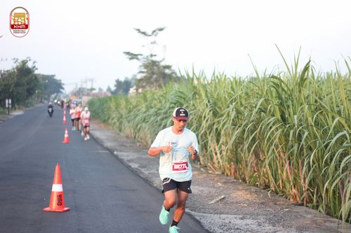 Race photo from Kediri Half Marathon 2024