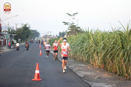 Race photo from Kediri Half Marathon 2024