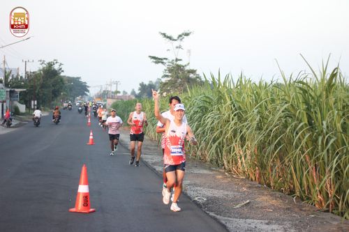 Race photo from Kediri Half Marathon 2024