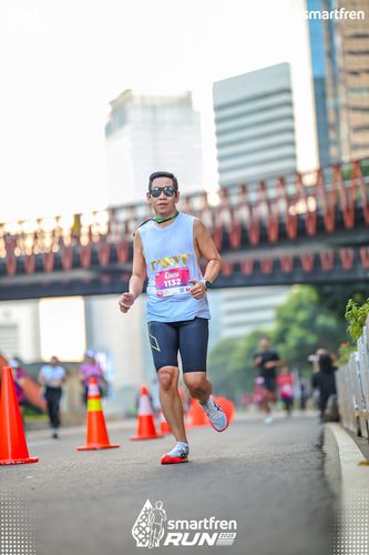 Race photo from Smartfren Run 2025 