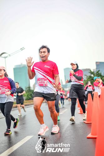 Race photo from Smartfren Run 2024