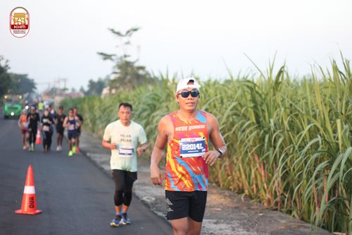 Race photo from Kediri Half Marathon 2024