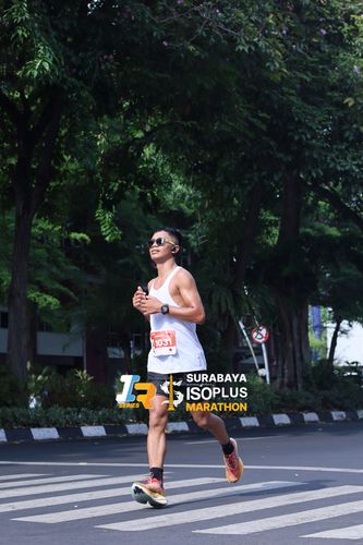 Race photo from SURABAYA ISOPLUS MARATHON 2025