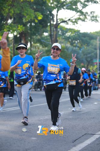 Race photo from Isoplus Run 2024 Surabaya