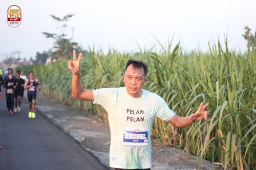 Race photo from Kediri Half Marathon 2024