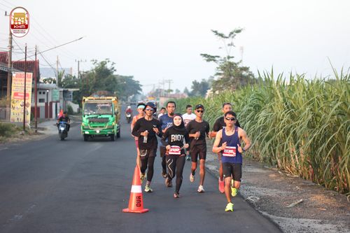 Race photo from Kediri Half Marathon 2024