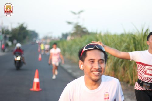 Race photo from Kediri Half Marathon 2024