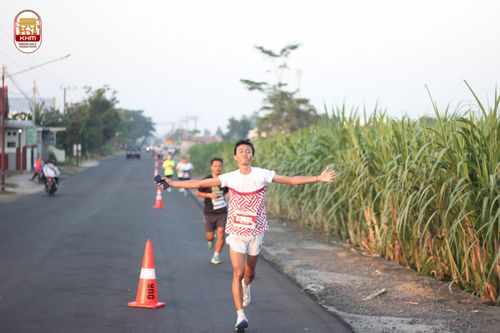 Race photo from Kediri Half Marathon 2024
