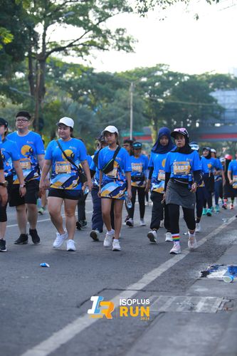 Race photo from Isoplus Run 2024 Surabaya