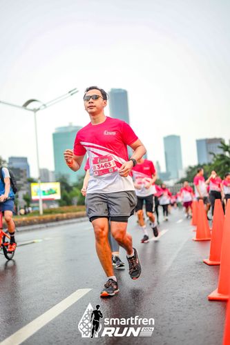 Race photo from Smartfren Run 2024