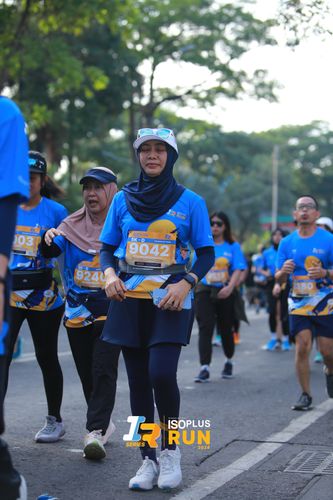 Race photo from Isoplus Run 2024 Surabaya