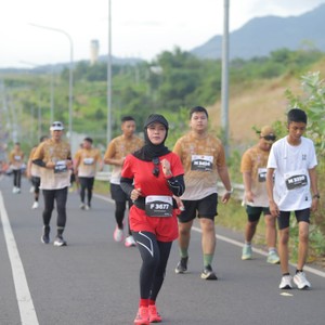 Race photo from KEDIRI HALF MARATHON 2026