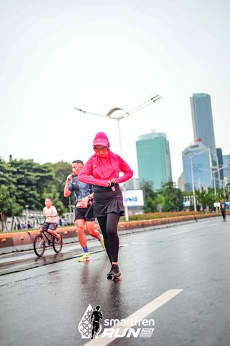 Race photo from Smartfren Run 2024