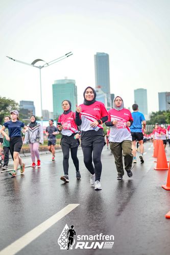 Race photo from Smartfren Run 2024