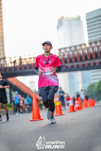 Race photo from Smartfren Run 2025 