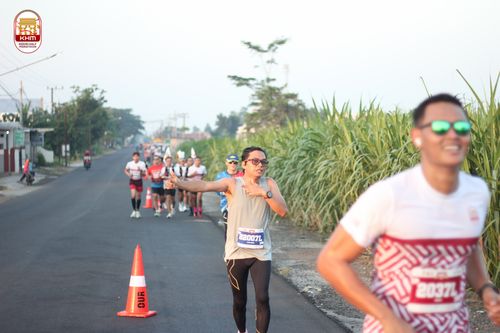Race photo from Kediri Half Marathon 2024