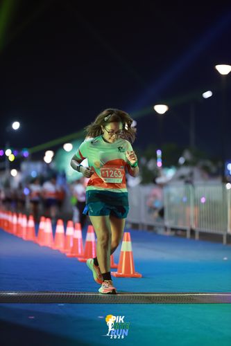 Race photo from PIK NITE RUN 2025