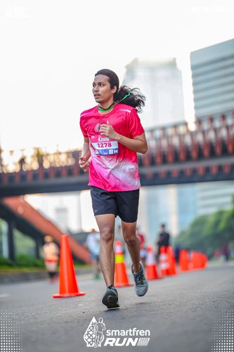 Race photo from Smartfren Run 2025 