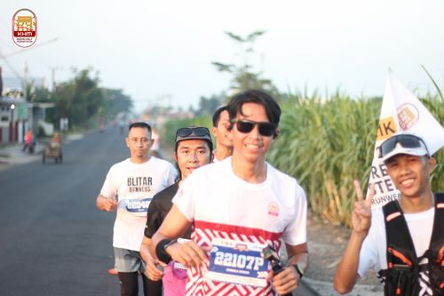 Race photo from Kediri Half Marathon 2024