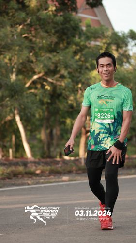 Race photo from Arutmin Borneo Run 2024