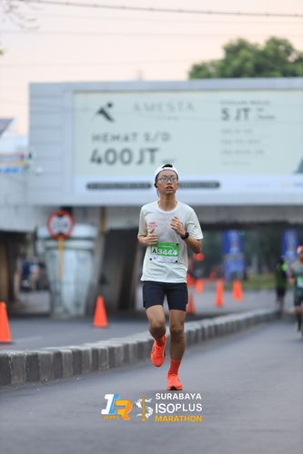 Race photo from SURABAYA ISOPLUS MARATHON 2025