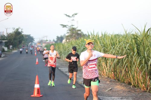 Race photo from Kediri Half Marathon 2024