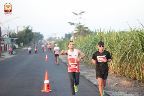 Race photo from Kediri Half Marathon 2024
