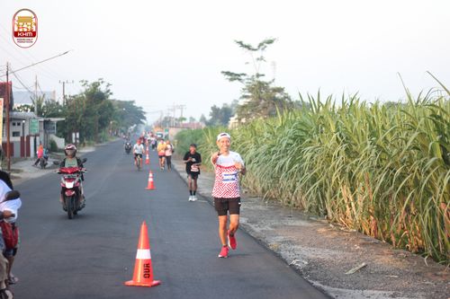 Race photo from Kediri Half Marathon 2024
