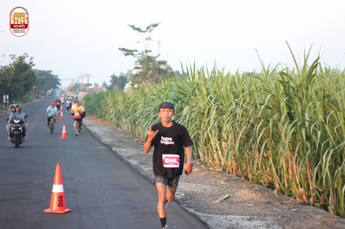 Race photo from Kediri Half Marathon 2024