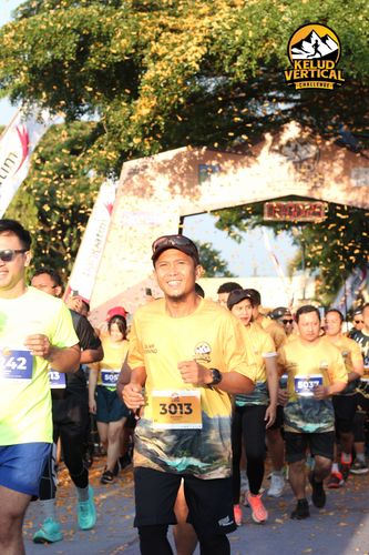 Race photo from Kelud Vertical Challenge 2024
